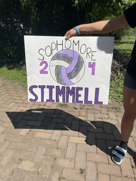 Volleyball Posters For Setters, State Volleyball Posters, Game Day Posters Volleyball, Volley Ball Poster Ideas, Posters For Volleyball, Senior Volleyball Posters, Volleyball Signs Posters, Volleyball Poster Ideas For Players, Volleyball Senior Night Posters