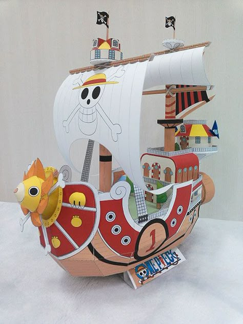 Paper Crafts One Piece, One Piece Papercraft Template, Paper Craft Model, One Piece Crafts Anime, One Piece Diy Crafts, One Piece Crafts, Papercraft One Piece, One Piece Papercraft, Paper Crafts Anime