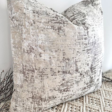 Meet The Greige Eleanor 😍. Wow, she's another stunner! Her luxurious textured champagne fabric really is quite special.. Like all our luxury cushions, she comes with a choice of luxury plump feather cushion inserts, or without. Go on...she'd make a stunning addition to your lovely home 🔥 Available to order online at www.thecouturecushion.com #cushionset #couturecushion #luxurycushion #bespokecushion #softfurnishings #interiorstyling #interiordesign #homeaccessories #homeinspo #interiors #... Sofa Cushion Ideas, Cushions Sofa, Champagne Colour, Cushion Ideas, 99 Design, Bedroom Stuff, Set Bed, Luxury Cushions, Duck Feather