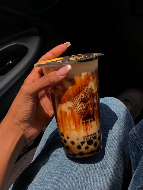 Brown sugar bubble milk tea Boba Milk Tea Aesthetic, Brown Sugar Boba Milk Tea, Brown Sugar Bubble Tea, Brown Sugar Milk Tea, Brown Sugar Boba, Milk Tea Boba, Big Snacks, Bubble Tea Recipe, Boba Drink