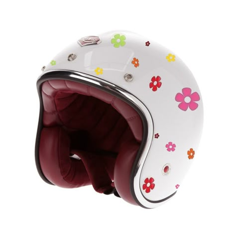 Cute Helmets For Women, Cute Bike Helmet, Bike Helmet Women, Cute Helmet, Cute Suitcases, Scooter Helmet, Bike Pic, Cycling Helmet, Helmet Design