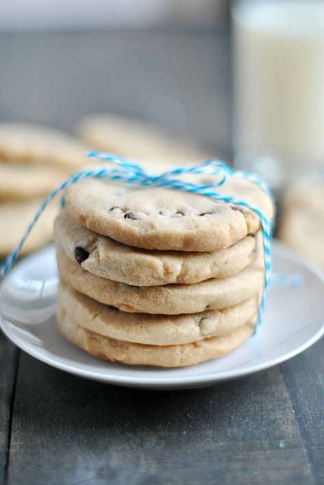 These homemade Chips Ahoy give you the same crunchy, crispy, chocolate chip filled cookies you love from the name brand but without the trip to the store! Chips Ahoy Cookies Recipes, Chips Ahoy Recipe, Chips Ahoy Cookies, Vegetable Shortening, Best Chocolate Chip Cookies Recipe, Homemade Chips, Chips Ahoy, Easy Chocolate Chip Cookies, Double Chocolate Chip Cookies