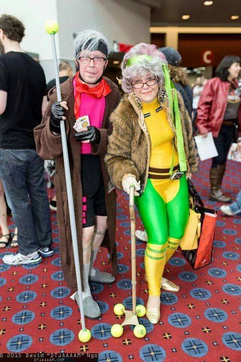 Adorable cosplay! Last Minute Cosplay Ideas, Comicon Cosplay Couples, Marvel Cosplay Couples, Male Cosplay Ideas, Nightcrawler Cosplay, Cool Cosplays, X Men Cosplay Female, Cartoons Cosplay, Fandom Cosplay Costume For Comic-con