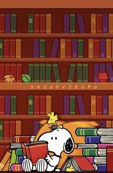 Peanuts Wallpaper, School Cartoon, Charlie Brown Snoopy, Snoopy Images, Snoopy Wallpaper, Snoopy Quotes, Happy Birthday Meme, Snoopy Pictures, Friend Book