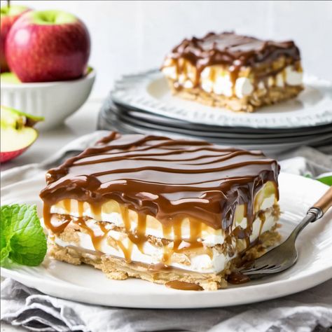 No-Bake Caramel Apple Eclair Cake - cooking art Apple Eclair Cake, Apple Eclair, Apple Torte, Baked Caramel Apples, Strawberry Bread Recipes, Cake Structure, Apple Fritter Bread, Baked Caramel, Cake Cooking