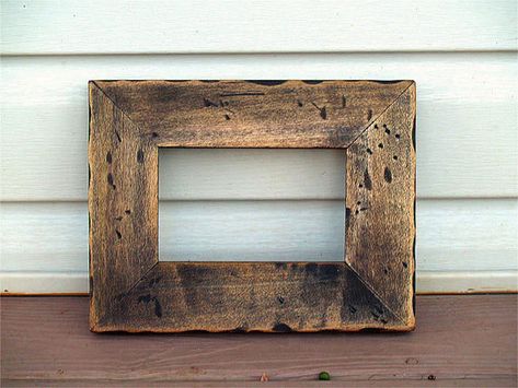 How to make barn wood frames Driftwood Picture Frames Diy, How To Make A Wooden Frame, Wooden Picture Frame Ideas, Wood Frames Diy, Diy Wooden Frame, Cadre Photo Diy, Reclaimed Wood Picture Frames, Barn Wood Picture Frames, Making Picture Frames