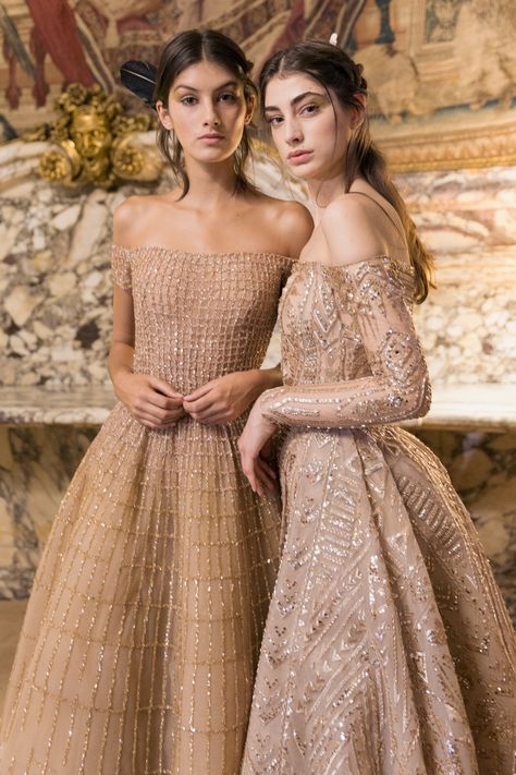 Zuhair Murad | Couture Spring 2015 Character Closet, Interesting Clothing, Ellie Saab, 파티 드레스, Dream Dresses, Original Characters, Couture Gowns, Formal Attire, Gorgeous Gowns