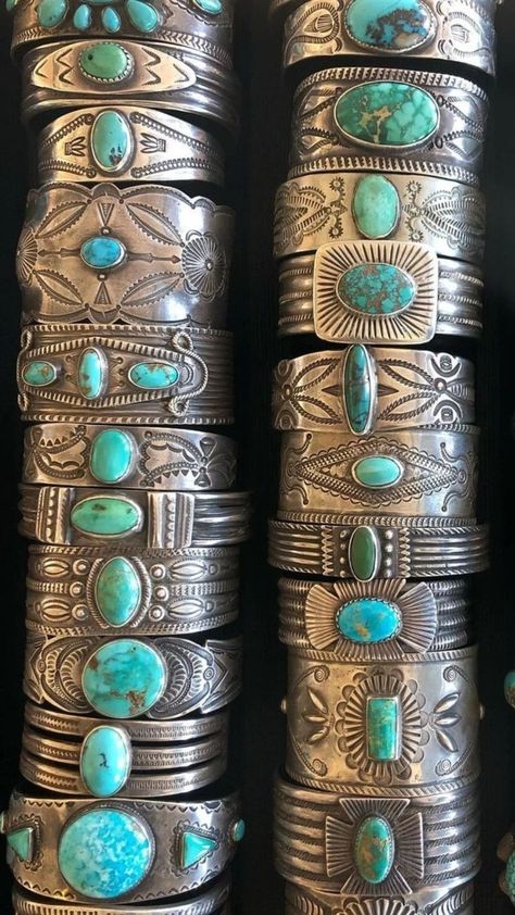 Jewelry Rings Unique, Vintage Turquoise Jewelry, Native American Jewellery, Turquoise Jewelry Native American, American Denim, Native American Turquoise, Long Island Ny, Turquoise Bracelet Cuff, Native Jewelry