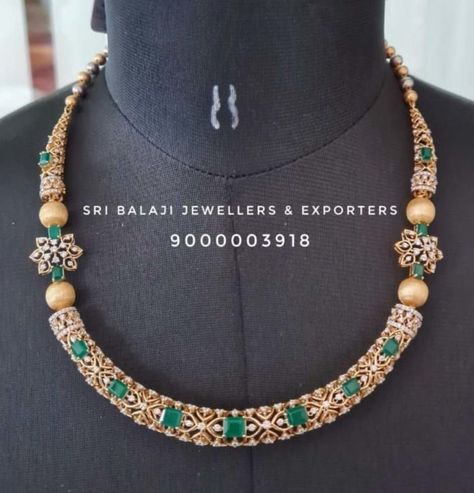 Diamond emerald kante necklace Diamond Necklace Indian, Bridal Diamond Necklace, Diamond Pendants Designs, Fancy Jewelry Necklace, Diamond Wedding Jewelry, Gold Jewelry Simple Necklace, Gold Mangalsutra Designs, Beautiful Gold Necklaces, Diamond Necklace Designs