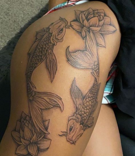 Side Thigh Tattoos Women, Side Thigh Tattoos, Cute Thigh Tattoos, Girl Thigh Tattoos, Studio Images, Hip Thigh Tattoos, Hand Tattoos For Girls, Hip Tattoos Women, Tasteful Tattoos