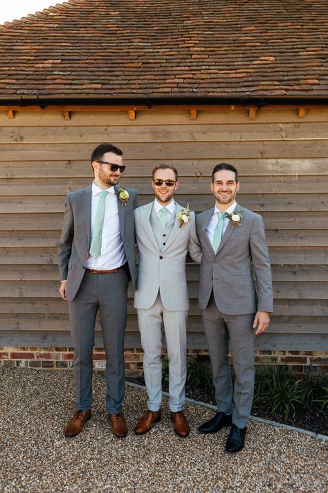 Light Grey Suit With Green Tie, Grey Suit White Shirt, Grey Suit Brown Shoes, Knot Ideas, Glittery Wedding, Sage Green Tie, Groomsmen Ideas, Bridesmaids Ideas, Groomsmen Grey