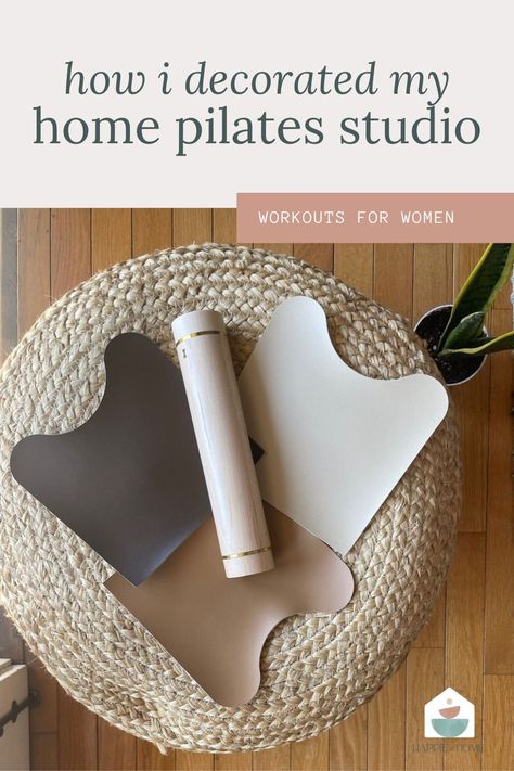 Ever since I became a Certified Classical Pilates Instructor, I wanted a studio in my home, not just to be able to workout any time of the day, but to be able to teach and share a space privately with client. I'm so excited to share how I decorated my amazing home pilates gym! Click to see more! Pilates Home Studio Gym Design, Home Pilates Studio Ideas, Pilates Space At Home, At Home Pilates Equipment, Pilates Gifts Ideas, Home Pilates Studio Design, At Home Pilates Aesthetic, Pilates Room In Home, Pilates Room Ideas Home