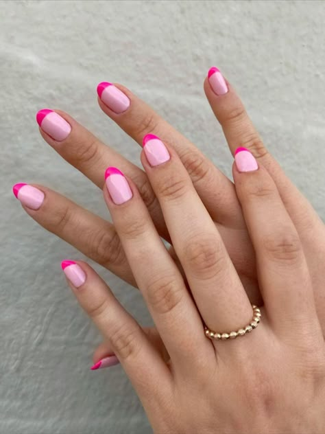 @nailartbyqueenie, nails, nail art, winter trends, winter style, nail polish, manicure Nail Art With Pink Polish, Two Color French Nails, 2 Color Nails, 2000s Nails Trends, Funky French Nails, Fun French Tip Nails, Pink Design Nails, Nails Editorial, Editorial Nails