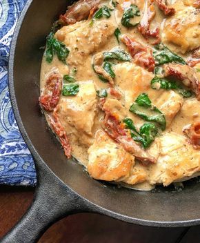 20 Quick and Easy 30-Minute Dinner Recipes Creamy Tuscan Chicken, Marsala Chicken Recipes, Chicken Slices, Pecorino Romano, Tuscan Chicken, One Pot Dishes, White Bean Soup, Simply Recipes, Vegetable Seasoning