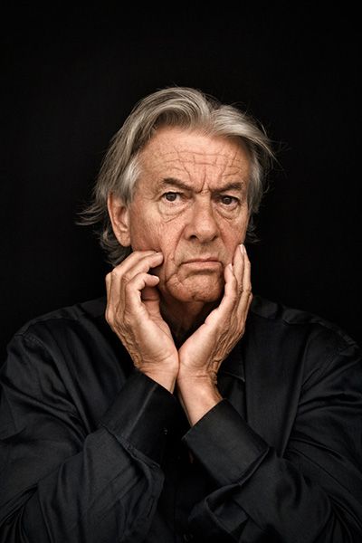 Paul Verhoeven. Film making Guru. Dutch Treats, Paul Verhoeven, Dutch People, Fritz Lang, Total Recall, Starship Troopers, Basic Instinct, Male Icon, Film Making