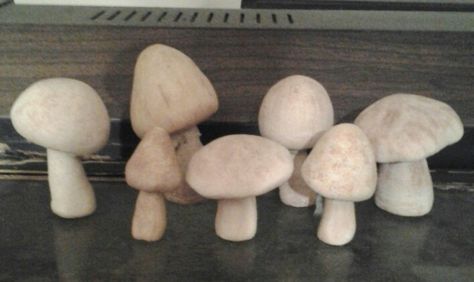 Salt dough mushrooms Salt Dough Mushrooms, Salt Dough Sculptures, Playdough Art, Kids Gardening Projects, Salt Dough Decorations, Salt Dough Projects, Salt Dough Crafts, Garden Crafts For Kids, Dough Ideas