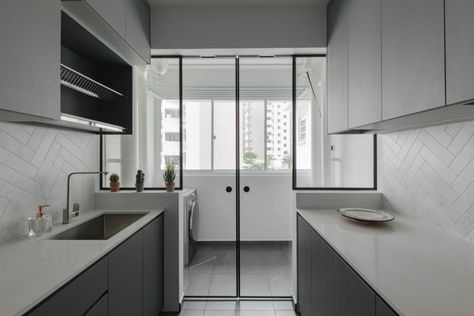 10 Best Ways To Maximise Space In Your HDB Service Yard - Style Degree Closed Kitchen Ideas, Service Yard, Singapore Interior Design, Singapore Interior, Interior Design Singapore, Service Kitchen, Kitchen Room Design, Kitchen Inspiration Design, Open Concept Kitchen