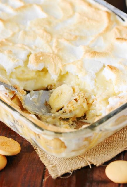 Old-Fashioned Banana Pudding from scratch recipe image Pudding From Scratch, Banana Pudding From Scratch, Desserts Simple, The Kitchen Is My Playground, Old Fashioned Banana Pudding, Keto Pudding, Banana Pudding Desserts, Bake Banana, Southern Banana Pudding