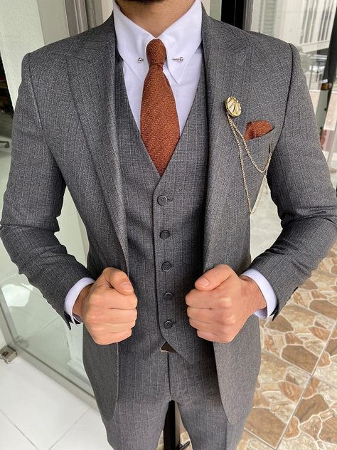 Fall Wedding Suits, Fall Groom, Wedding Groomsmen Attire, Groomsmen Grey, Groom And Groomsmen Suits, Suit Clothes, Clothes Jacket, Burnt Orange Weddings, Mens Wedding Attire