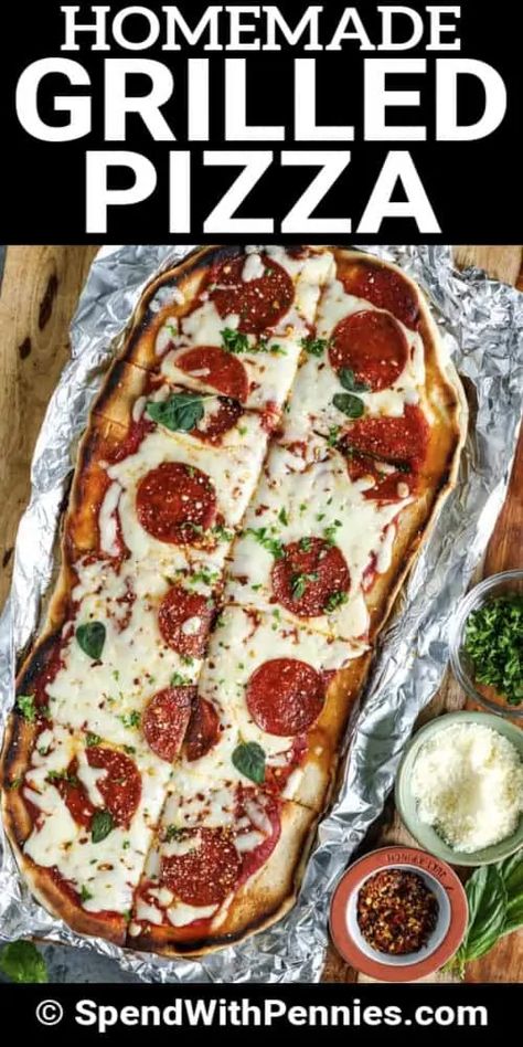 #ad Grilled Pizza is an easy summer dinner recipe. This recipe requires no special tools and no pizza stone since Reynolds Wrap Non-Stick Foil from @ReynoldsBrands keeps the dough from sticking. Dinner will be on the table with very little prep and almost no cleanup! #Reynoldspartner [link] #Reynoldspartner #pizza #grilling #grilledpizza #easyrecipe #summer #barbecue #bbq Pizzas On The Grill, Pineapple Upside Down Bundt Cake Recipe, Grilled Pizza Dough, Make Homemade Pizza, Grilled Pizza Recipes, Easy Summer Dinner, Wrap Food, Pizza Sauce Homemade, Making Homemade Pizza