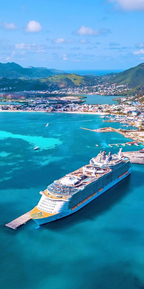 Royal Carribean Cruise, Cruise Tips Royal Caribbean, Jamaica Cruise, Oasis Of The Seas, Royal Caribbean Cruise Ship, Royal Caribbean Cruise Lines, Carribean Cruise, Best Cruise Ships, Royal Caribbean Cruises