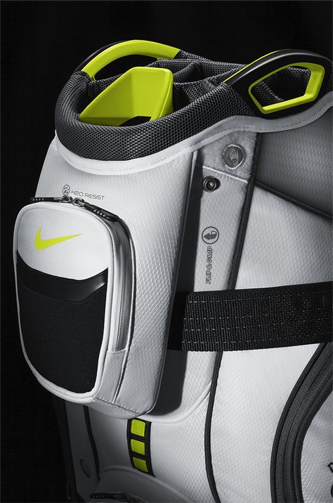 The Nike Performance Cart is a premium golf bag designed to conveniently store any and every item golfers might need during a round. With 19 pockets throughout the bag – 13 external and six internal – there is a designated spot for everything. Sporty Product Design, Wearable Robots, Cmf Design, Golf Design, Golf Bag, Mens Leather Bag, Sports Gear, The Bag, Sports Design