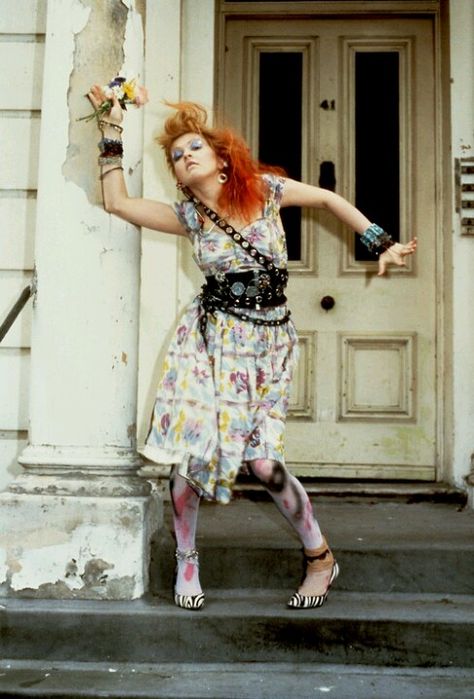 Cyndi 80s Fashion Trends, 80s Costume, Mode Hippie, The Wedding Singer, Lou Doillon, 80s Outfit, Cyndi Lauper, Jane Birkin, 1980s Fashion