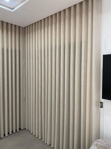 Hidden Curtains, Tv Curtain, Tan Decor, Curtain Designs For Bedroom, Curtains Living Room Modern, Corner Sofa Design, Pallet Projects Furniture, House Ceiling Design, Stylish Curtains