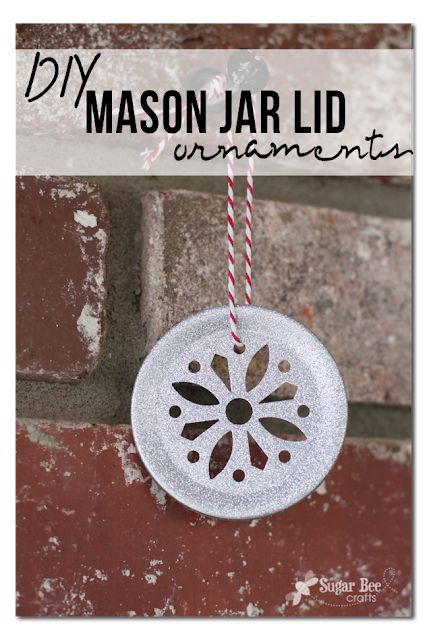 DIY Mason Jar Lid Ornament - Sugar Bee Crafts Mason Jar Lids Crafts, Jar Lid Crafts, Jars Crafts, Mason Jar Lids Ornaments, Mason Jar Lid, Canning Jar Lids, Glitter Mason Jars, Diy Mason Jar, Holiday Crafts Diy