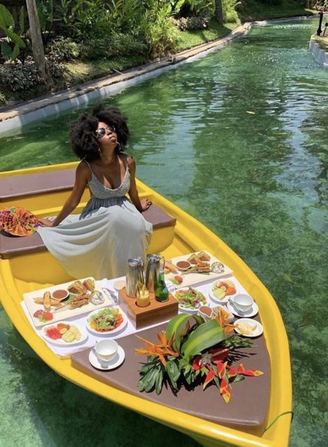 Actual picnic goals in Kamandalu Ubud Travel Noire, Travel Vibes, Be Intentional, Vacation Goals, Girls Vacation, Vacation Mood, Luxury Lifestyle Dreams, Destination Voyage, Dream Travel Destinations