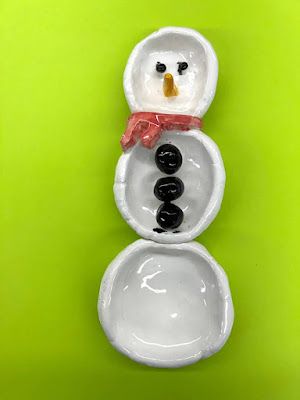 Winter Art Project, Art Room Doors, Clay Pinch Pots, Kim Daniel, Winter Art Lesson, Clay Lesson, Coil Pots, Winter Art Projects, Sisters Art