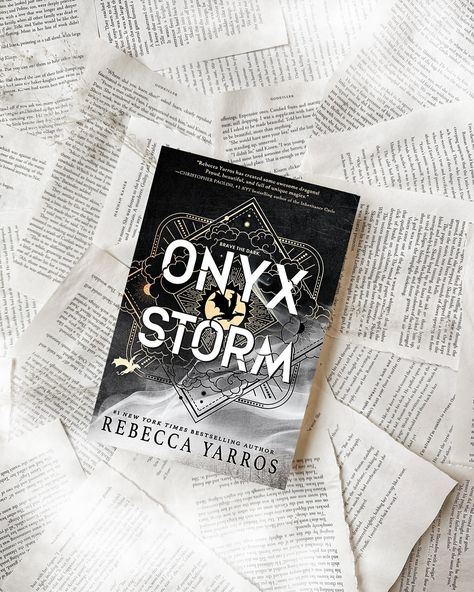 ⟡ onyx storm cover reveal ⟡ @rebeccayarros released the onyx storm cover & I think everyone is freaking out - me included! 🖤 I am so excited to read this & so is my husband - he’s glad I preordered this with the sprayed edges, although we will probably read on kindle to preserve its beauty & buddy read 😂 so glad to be fed another scrap until next January, the waiting is awful & I can’t wait for this release day 🐉 ✨ have you read fourth wing & iron flame yet?! #fantasyrecommendations #f... Onyx Storm Rebecca Yarros, Fourth Wing Cover, Onyx Storm, Books Wishlist, The Empyrean, Best Book Club Books, Iron Flame, Vision 2024, Fantasy Reads