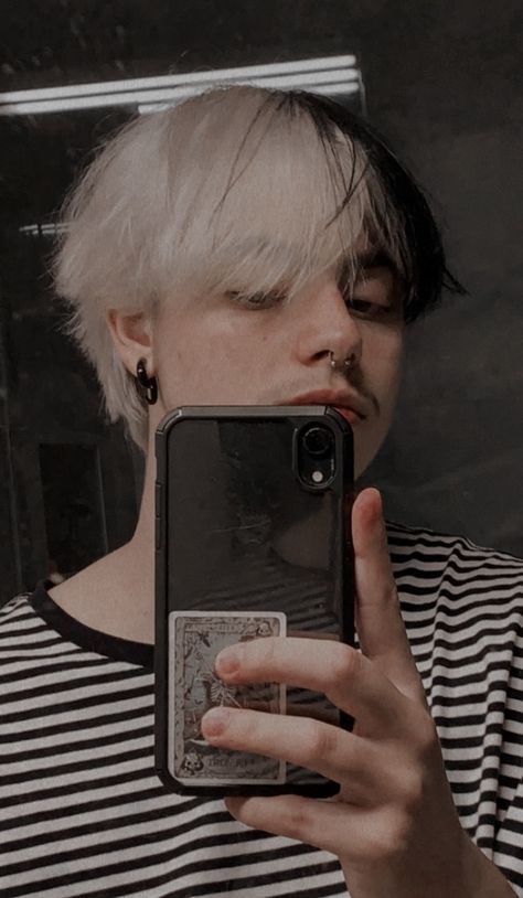 Split Dye White And Black, Black And White Split Dye Hair, Half Black Half White Hair Short, White Black Hair Men, Black White Split Hair, Split Dye Mullet Men, Half Black Half White Hair Men, Black And Blonde Split Dye Short Hair, Half Blonde Half Black Hair Men