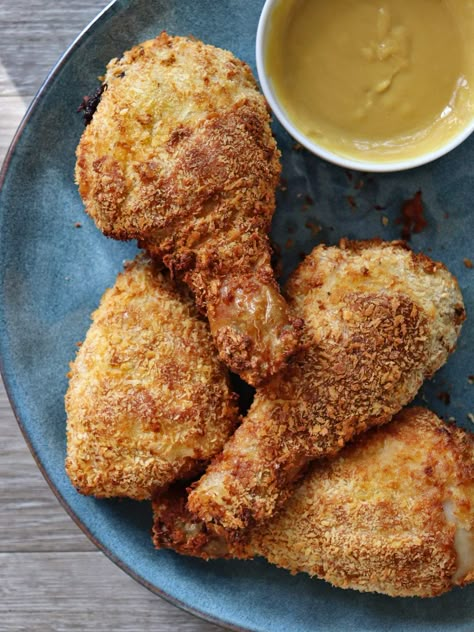 Air Fryer Chicken Drumsticks Panko, Breaded Chicken Legs In Air Fryer, Breaded Drumsticks Air Fryer, Breaded Chicken Drumsticks Air Fryer, Air Fryer Crumbed Chicken, Crumbed Chicken Drumsticks, Fried Chicken Drumsticks Air Fryer, Drumsticks Air Fryer Recipes, Airfryer Drumstick Chicken