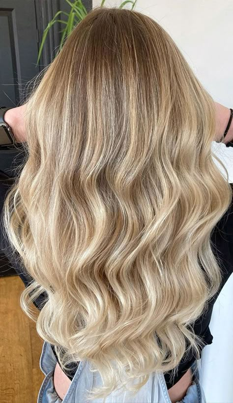 Sandy Blonde Hair Color Ideas 2021 | Long Sandy blonde Neutral Blondes, Sandy Blonde Hair Color, Sandy Hair Color, Hair Color For Pale Skin, Sandy Blonde Balayage, Blonde 2023, Blonde Hair Pale Skin, Pale Skin Hair Color, Sandy Hair