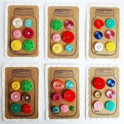 Love Buttons= love the idea of creating button cards with a main mason jar image for my stray vintage buttons Button Cards, Button Art, Button Crafts, Sewing Projects For Beginners, Sewing For Beginners, Vintage Button, Sewing Patterns Free, Free Sewing, Vintage Buttons