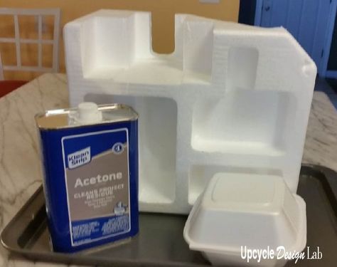 I love to upcycle and reuse old stuff but I get particulary excited when I find new ways to use trash that I have previously not been able to upcycle. One of th… Styrofoam Upcycle Ideas, Styrofoam Recycling Ideas, Styrofoam Cooler Upcycle, Moldable Plastic Ideas, Repurpose Styrofoam, Recycle Repurpose Diy, Styrofoam Recycling, Styrofoam Art, Styrofoam Crafts