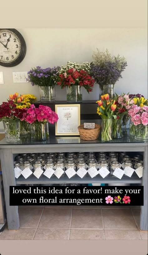 Bridal Shower Flower Theme Decor, Bridal Shower Flower Bouquet, Bridal Shower Outfit For Guest Pastel, Garden Bridal Shower Favors, Flower Bouquet Bar Ideas, Bridal Shower Make Your Own Bouquet, Bouquet Bar Ideas, Flower Bar For Bridal Shower Ideas, Bridal Shower Diy Flower Bar