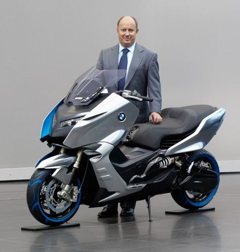 600 Cc Bikes, 600cc Sport Bikes, Bmw Scooter 650 Sport, Bmw Scooter, Maxi Scooter, Yamaha Nmax, Tmax Yamaha, Bmw Concept, Scooter Design