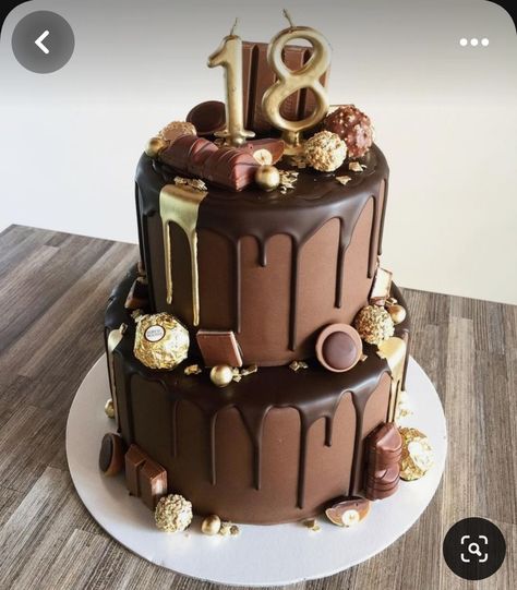 Chocolate Cake 3 Layer, Chocolate 30th Birthday Cake, 18th Birthday Cake Chocolate, Chocolate And Gold Cake, Bday Cakes For Men, Chocolate Drip Cake Birthday, Boys 18th Birthday Cake, 30th Birthday Cake For Women, Bueno Cake