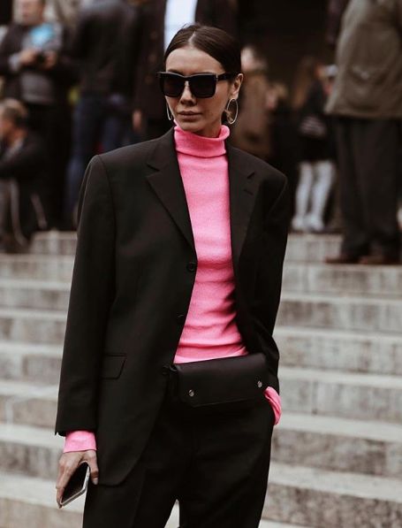 Photo Black Turtle Neck, Visual Notes, Pink Blazer, Pink Jacket, Black Trousers, Work Wardrobe, Turtle Neck Top, Pink Top, Black Blazer