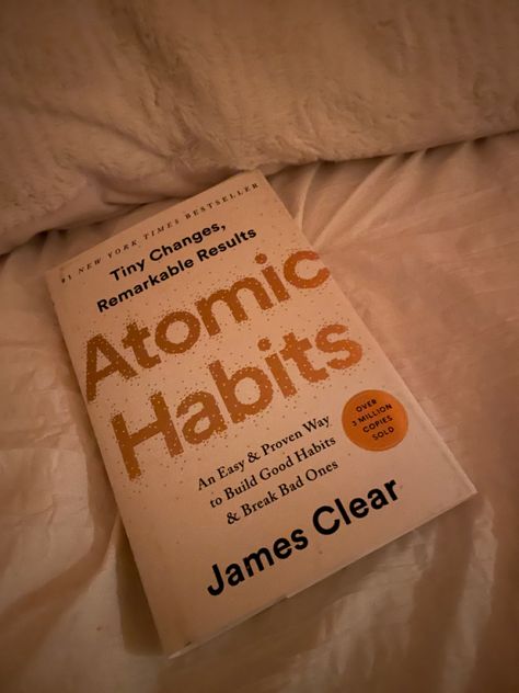 #books #booklovers #aesthetic #bedtime #night#evening #routine #success #motivation #productivity #luxury Bedtime Reading Aesthetic, Booklovers Aesthetic, Bedtime Aesthetic, 2024 Manifestations, Motivation Productivity, Reading Aesthetic, Bedtime Reading, Evening Routine, Success Motivation