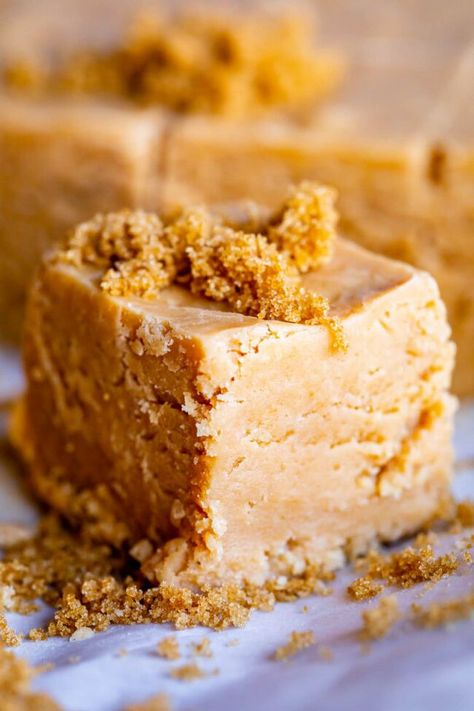 Easy Penuche Fudge Recipe (Brown Sugar Fudge) | thefoodcharlatan.com | Bloglovin’ Easy Penuche Fudge, Penuche Fudge Recipe, Salty Chex Mix, Penuche Fudge, Brown Sugar Fudge, Chocolate Fudge Recipe, The Food Charlatan, Fudge Recipes Chocolate, Food Charlatan