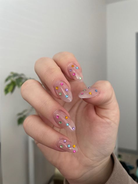 Multi Colored Gem Nails, Rhinestone Nails Designs Simple, Nails Colorful Rhinestones, Rhinestone Nails Colorful, Colorful Jewel Nails, Colorful Stone Nails, Nail Art Designs With Gems, Gem Gel Nails, Nails With Colored Rhinestones