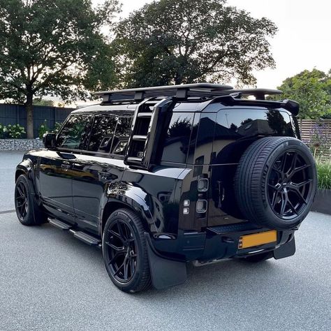 New Land Rover Defender, New Defender, Vossen Wheels, Land Rover Defender 110, Defender 110, Land Rovers, Super Luxury Cars, Best Luxury Cars, Jeep Truck