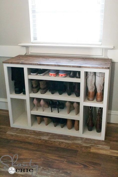 Diy Shoe Rack Ideas, Wooden Shoe Cabinet, Closet Storage Systems, Koti Diy, Diy Shoe Storage, Modular Closets, Shoe Cubby, Diy Shoe Rack, Shoe Rack Closet