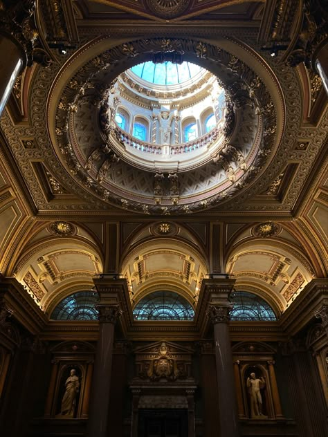 Fitzwilliam Museum Cambridge, Cambridge Library Aesthetic, Cambridge University Aesthetic, Cambridge Aesthetic, Cambridge Architecture, University Goals, Autumn Goals, September Aesthetic, Fitzwilliam Museum