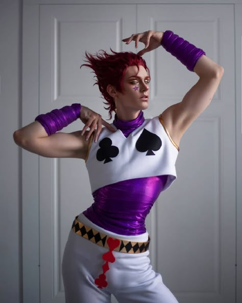 Hisoka Cosplay Female, Hunter Hunter Cosplay, Hisoka Outfits, Hisoka Costume, Shunsuke Cosplay, Anime Costume Ideas, Hxh Cosplay, Hunter X Hunter Cosplay, Hisoka Cosplay