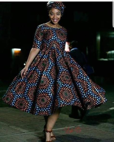 Bitengi Fashions, Chitenge Dresses, Pound Sterling, Kitenge Designs, Shweshwe Dresses, Short African Dresses, African Fashion Designers, African Dresses Modern, Afrikaanse Mode