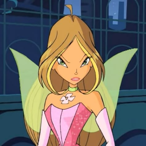 Flora 🌸 winx club Winx Cosplay, Fairy Of Nature, Winx Club Flora, Winx Flora, Winx Aesthetic, Flora Winx Club, The Winx Club, Klub Winx, Las Winx